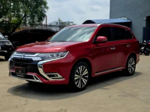 Outlander 2.0 Premium 2023
